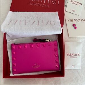 Valentino Garavani Pink Rockstud Clutch